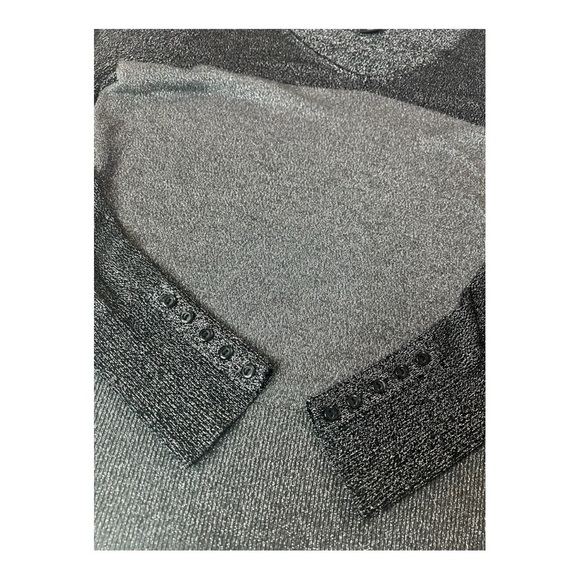 Lane Bryant Sparkle  Silver Metallic Long‎ Sleeve V Neckline Button Cuff Sweater - Picture 10 of 13